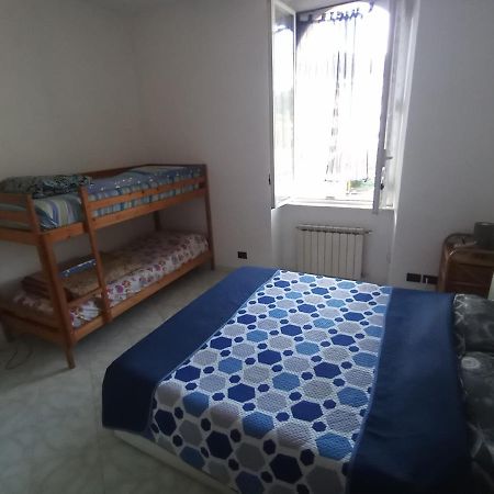 Apartamento Casa Albarosa, 10 Min Walk Train Station, Free Parking. La Spezia Exterior foto