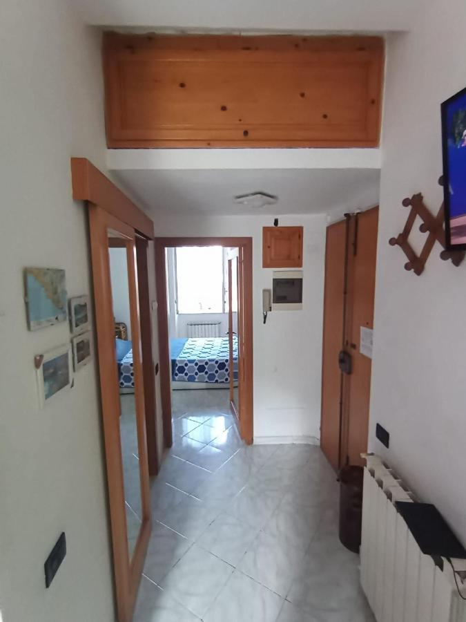 Apartamento Casa Albarosa, 10 Min Walk Train Station, Free Parking. La Spezia Exterior foto