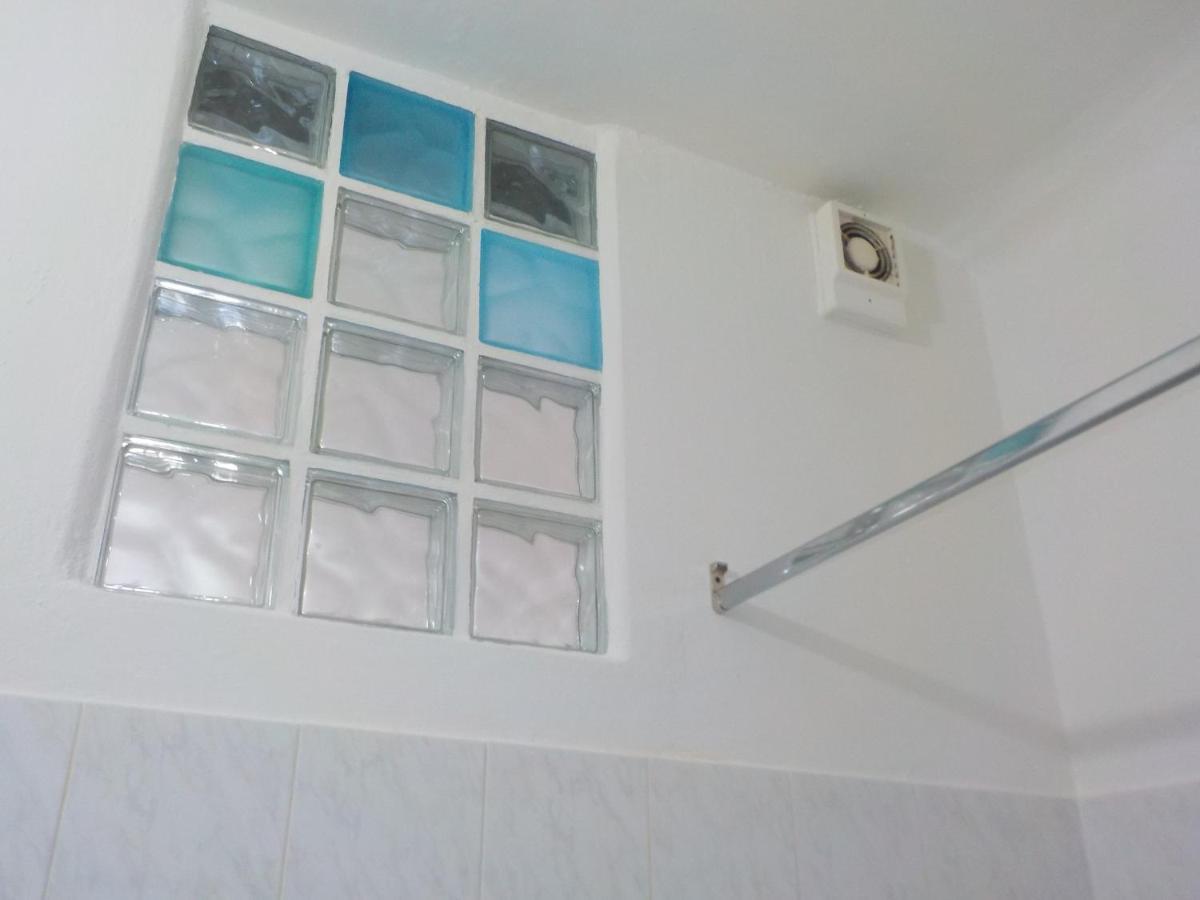 Apartamento Casa Albarosa, 10 Min Walk Train Station, Free Parking. La Spezia Exterior foto