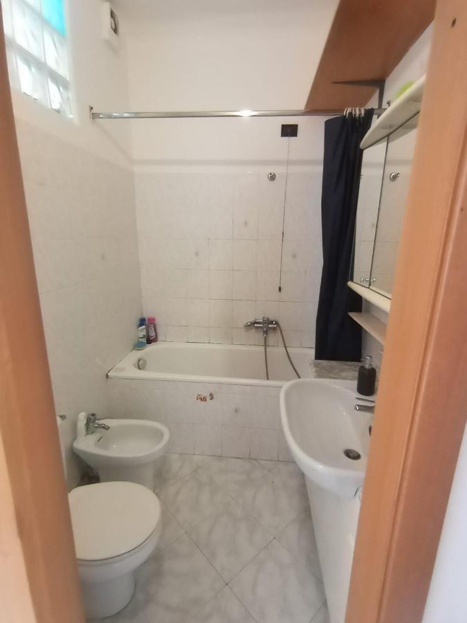 Apartamento Casa Albarosa, 10 Min Walk Train Station, Free Parking. La Spezia Exterior foto
