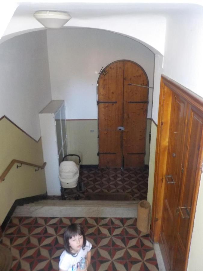 Apartamento Casa Albarosa, 10 Min Walk Train Station, Free Parking. La Spezia Exterior foto